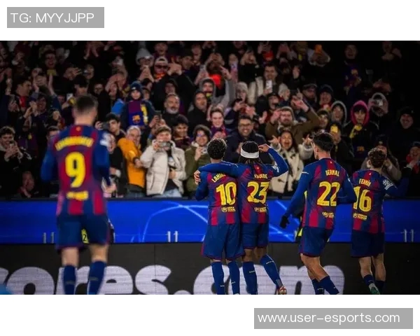 穆尼奥斯回应巴黎转会传闻称为巴萨巴黎皇马曼联效力是梦想